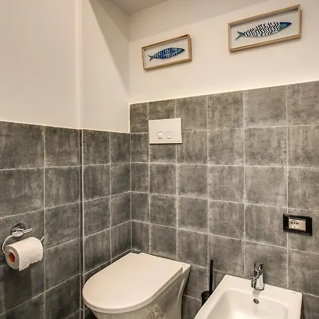 Aweshomeitaly - Cinque Terre Fancy Apartment