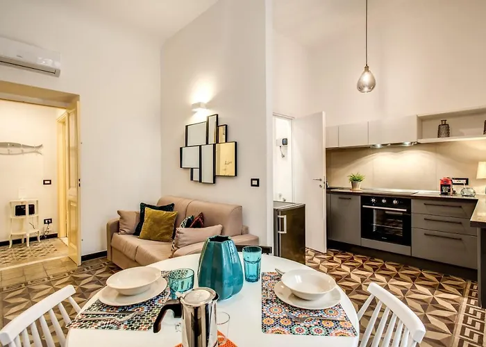 Aweshomeitaly - Cinque Terre Fancy *