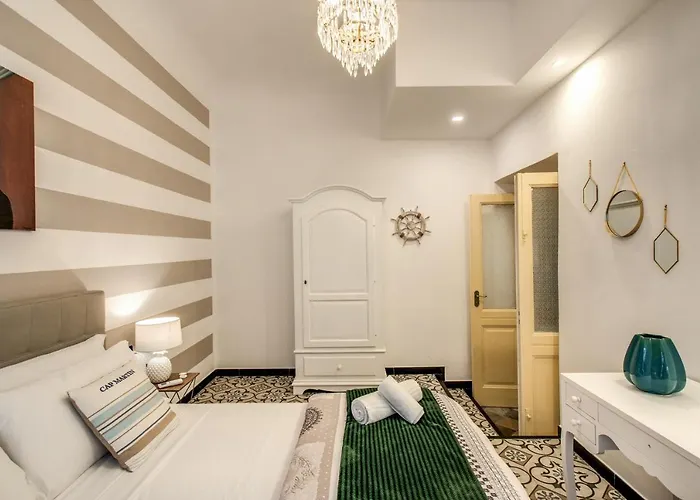 Aweshomeitaly - Cinque Terre Fancy *